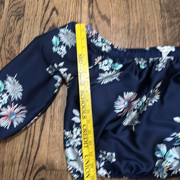 Off the shoulder blouse, floral print - Picture 8 of 8